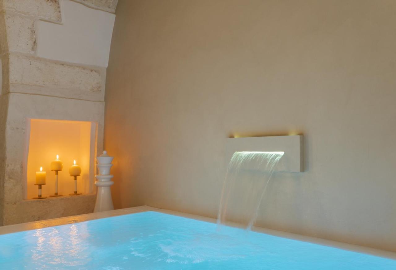 Eurydice Suite With Infinity Jacuzzi Остуни Екстериор снимка